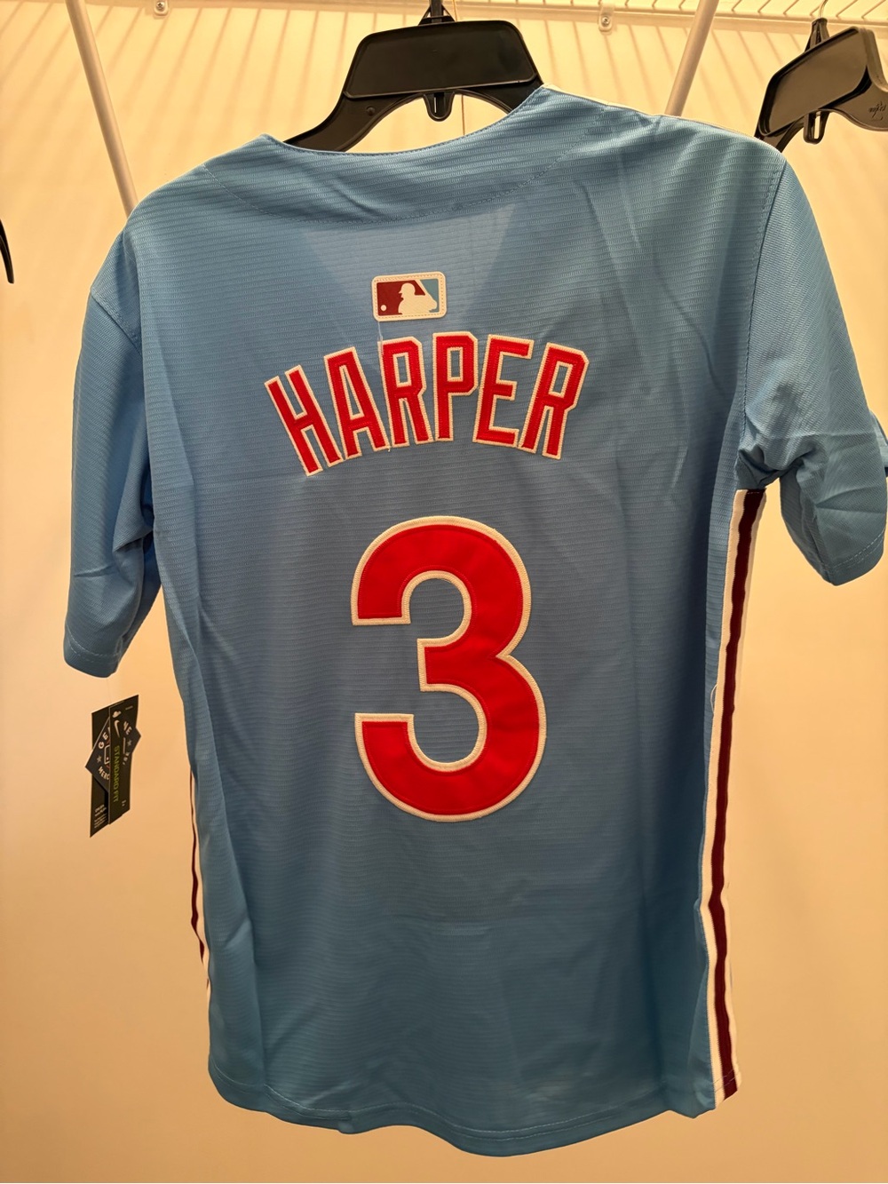 Nike Light Blue Philadelphia Phillies Jersey with Red Accents - Picture 2 of 4